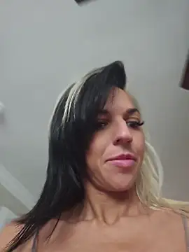 lil jiggly online show from July 10, 2026, 8:42 pm