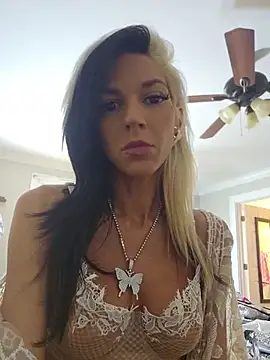 lil jiggly online show from July 18, 2026, 6:27 pm