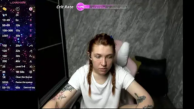 Snapshot of Reginasmilee chatting on June 9, 2026, 4:13 am Reginasmilee online show from June 9, 2026, 4:13 am