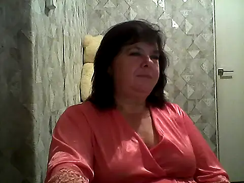 Snapshot of HannahAna39 chatting on July 18, 2026, 6:27 pm HannahAna39 online show from July 18, 2026, 6:27 pm