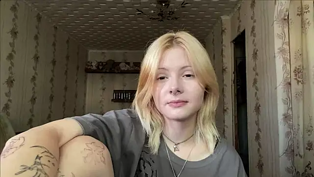 Snapshot of Jeneienal_1 chatting on August 1, 2026, 3:21 pm Jeneienal 1 online show from August 1, 2026, 3:21 pm
