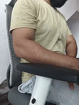Snapshot of 8inch_hunk19 chatting on July 26, 2026, 6:09 am 8inch hunk19 online show from July 26, 2026, 6:09 am