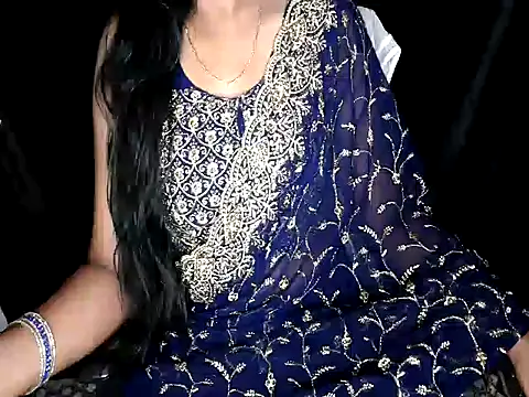 Snapshot of Shara20 chatting on July 10, 2026, 3:56 pm Shara20 online show from July 10, 2026, 3:56 pm