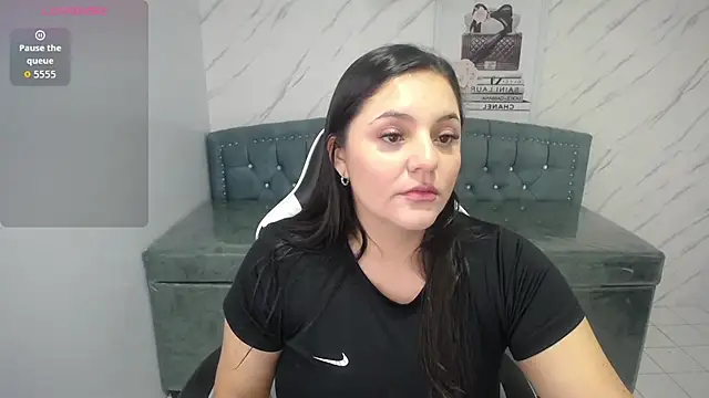 anthonella stone t online show from August 8, 2026, 12:45 pm