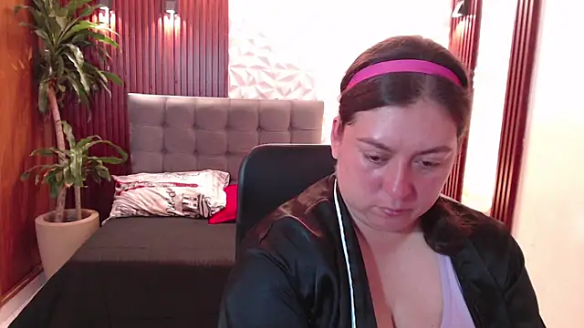 Snapshot of lorena_prg7 chatting on June 25, 2026, 1:38 pm lorena prg7 online show from June 25, 2026, 1:38 pm