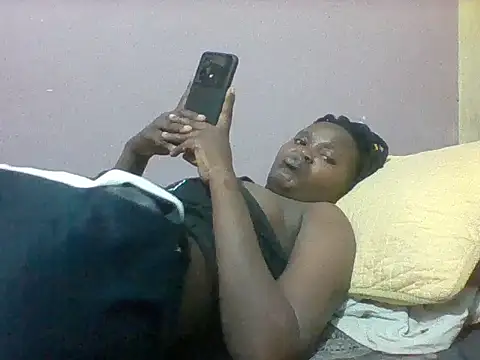 Snapshot of mislover chatting on July 22, 2026, 7:43 am mislover online show from July 22, 2026, 7:43 am