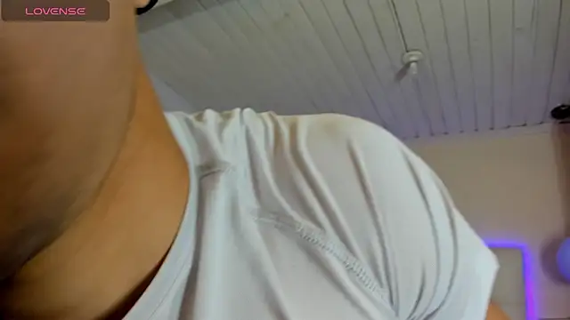 Jamexxx1  online show from July 17, 2026, 9:01 pm