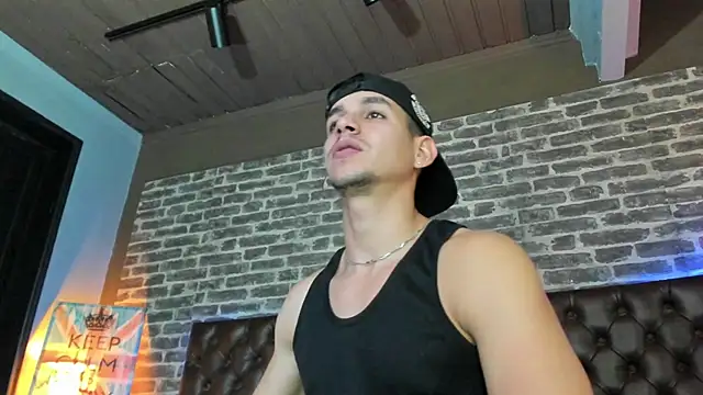 Jamexxx1  online show from July 29, 2026, 11:26 pm