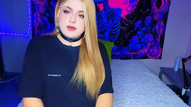 Snapshot of Princess_Diana2 chatting on July 23, 2026, 8:05 pm Princess Diana2 online show from July 23, 2026, 8:05 pm