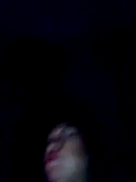 Snapshot of Moon_squirtt chatting on July 28, 2026, 8:52 pm Moon squirtt online show from July 28, 2026, 8:52 pm