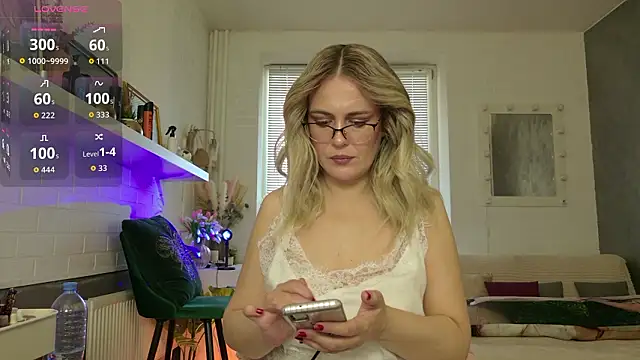 BeautyeyesLovely online show from March 20, 2026, 9:54 am