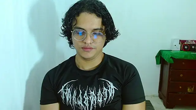 Dante fraser online show from June 25, 2026, 12:52 am
