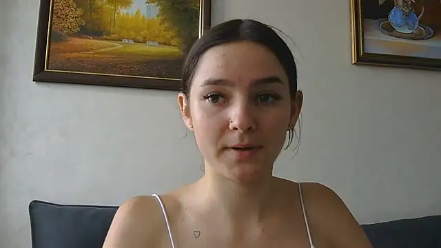 Snapshot of lole_di chatting on July 14, 2026, 12:22 pm lole di online show from July 14, 2026, 12:22 pm