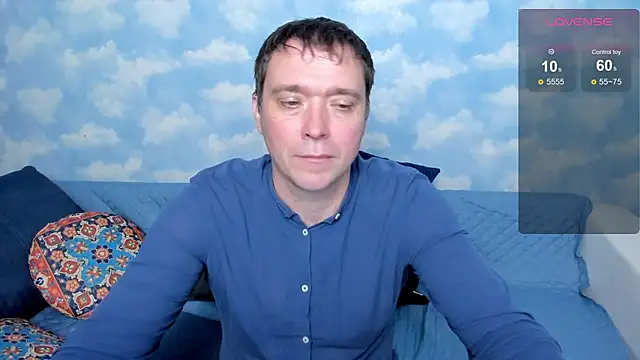 Snapshot of MenyCooper chatting on July 29, 2026, 4:55 am MenyCooper online show from July 29, 2026, 4:55 am