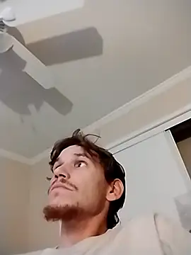 Rain13 Lil-if56 online show from December 4, 2025, 8:46 am