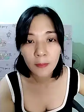 Snapshot of Lyrose_2k chatting on July 29, 2026, 2:16 pm Lyrose 2k online show from July 29, 2026, 2:16 pm