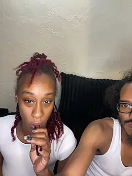 peachxpatron98 online show from August 4, 2026, 2:05 am