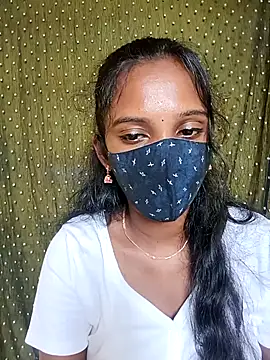 Tamil Soloqueen 001 online show from July 18, 2026, 6:44 am