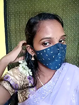 Tamil Soloqueen 001 online show from July 17, 2026, 6:43 am