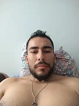 Vazquenuann online show from July 22, 2026, 6:54 pm