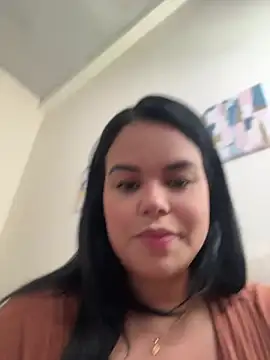 Snapshot of AliceStarshine chatting on June 5, 2026, 6:57 pm AliceStarshine online show from June 5, 2026, 6:57 pm