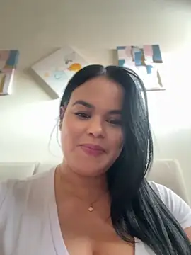 Snapshot of AliceStarshine chatting on July 20, 2026, 7:16 pm AliceStarshine online show from July 20, 2026, 7:16 pm