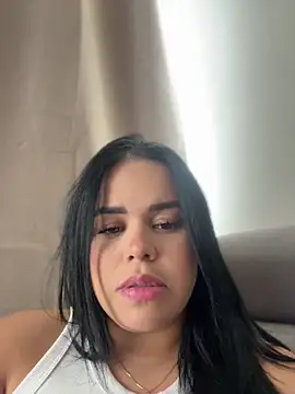 Snapshot of AliceStarshine chatting on July 2, 2026, 7:31 pm AliceStarshine online show from July 2, 2026, 7:31 pm