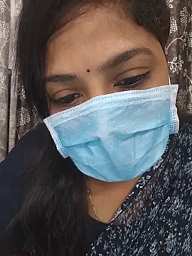 Snapshot of Honey_telugu7 chatting on July 15, 2026, 7:37 am Honey telugu7 online show from July 15, 2026, 7:37 am