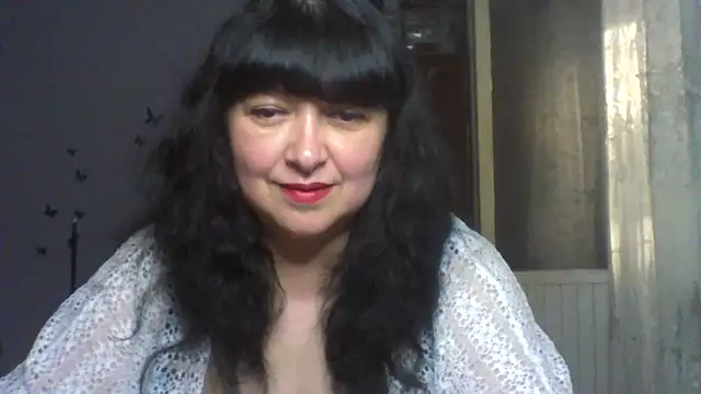 BeautyMilana13 online show from August 5, 2026, 3:39 pm
