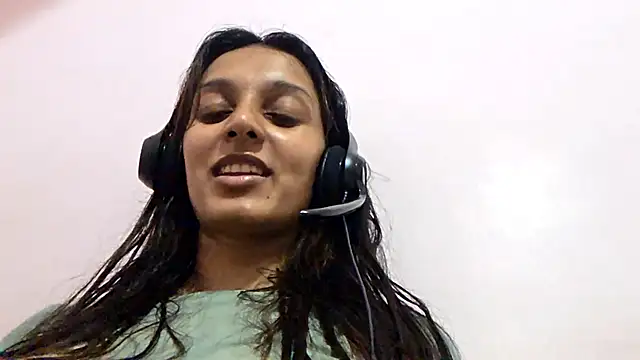 Snapshot of siinderellaa chatting on July 6, 2026, 2:13 pm siinderellaa online show from July 6, 2026, 2:13 pm