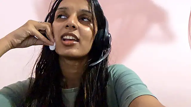 Snapshot of siinderellaa chatting on July 6, 2026, 3:14 pm siinderellaa online show from July 6, 2026, 3:14 pm