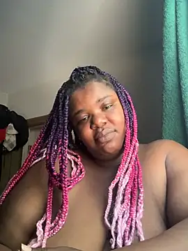 QueenTease420 online show from July 10, 2026, 2:17 pm