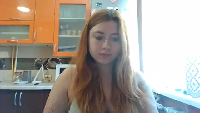 HottieLinaa online show from July 21, 2026, 7:20 am
