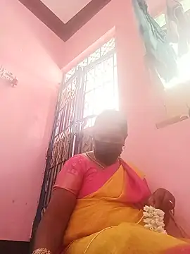 Snapshot of tamilrosegold chatting on July 20, 2026, 9:16 am tamilrosegold online show from July 20, 2026, 9:16 am
