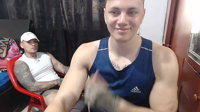 Snapshot of kike_energy chatting on October 14, 2025, 4:07 pm kike energy online show from October 14, 2025, 4:07 pm