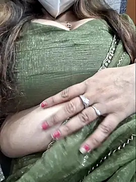 Arck sweetyy online show from July 22, 2026, 6:21 pm