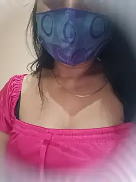 Snapshot of Nila_tamil36 chatting on July 17, 2026, 5:04 am Nila tamil36 online show from July 17, 2026, 5:04 am
