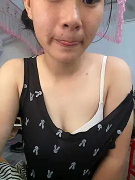 Snapshot of -Yeri- chatting on July 20, 2026, 4:42 am -Yeri- online show from July 20, 2026, 4:42 am