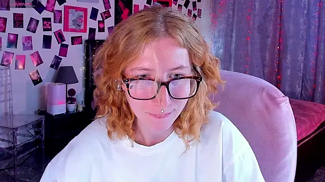 TerriaReed online show from July 24, 2026, 10:44 am