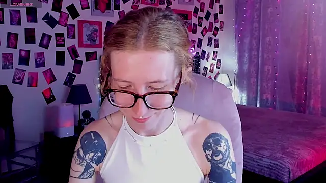 TerriaReed online show from July 31, 2026, 4:04 pm