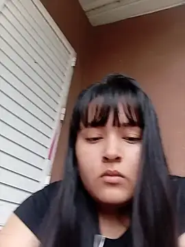 Snapshot of Luu_19 chatting on July 25, 2026, 5:30 pm Luu 19 online show from July 25, 2026, 5:30 pm