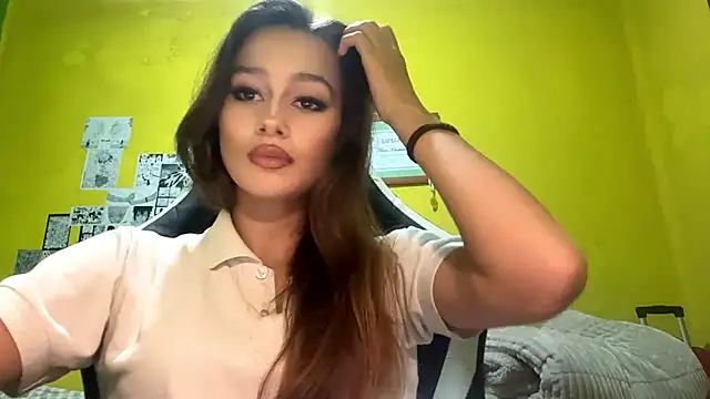 Snapshot of DeboraSalcido chatting on July 15, 2026, 6:48 pm DeboraSalcido online show from July 15, 2026, 6:48 pm