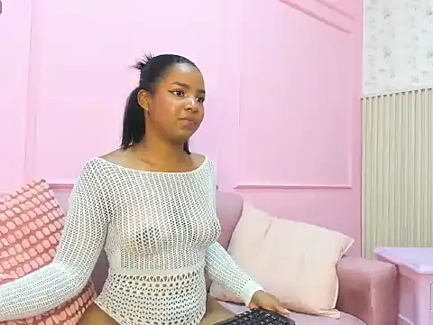 Snapshot of AbbyCollinss_ chatting on July 23, 2026, 5:38 am AbbyCollinss online show from July 23, 2026, 5:38 am