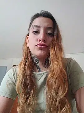 Snapshot of Simone_liss chatting on July 22, 2026, 2:19 pm Simone liss online show from July 22, 2026, 2:19 pm