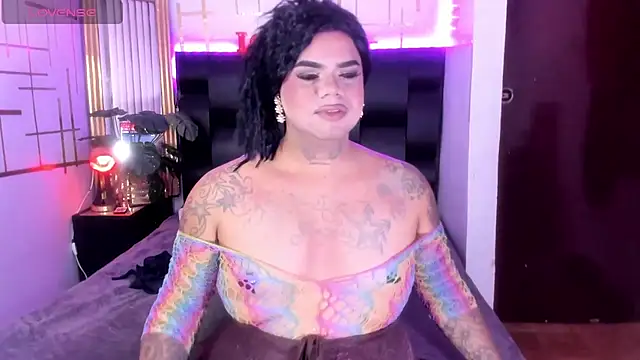 Snapshot of isabelleandbrand chatting on April 13, 2026, 3:05 pm isabelleandbrand online show from April 13, 2026, 3:05 pm