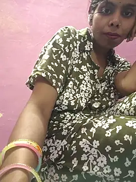 Cute-palak-001 online show from July 21, 2026, 7:31 am