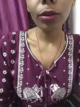 Cute-palak-001 online show from July 23, 2026, 9:50 am