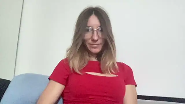 quirkyquinn online show from July 21, 2026, 6:31 pm