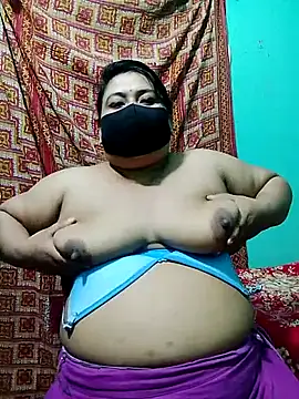 Saxy Sheela28 online show from August 6, 2026, 7:09 pm