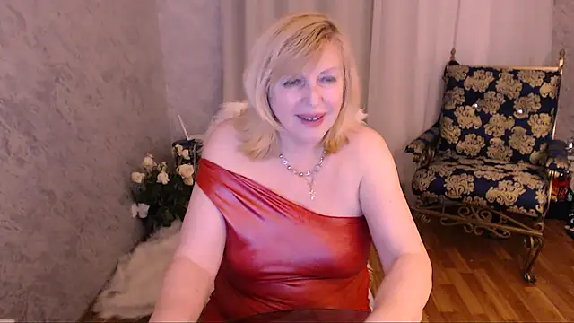 Samantha Si online show from May 4, 2026, 12:03 am